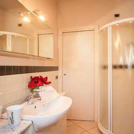 Casa Comarolo Lägenhet *