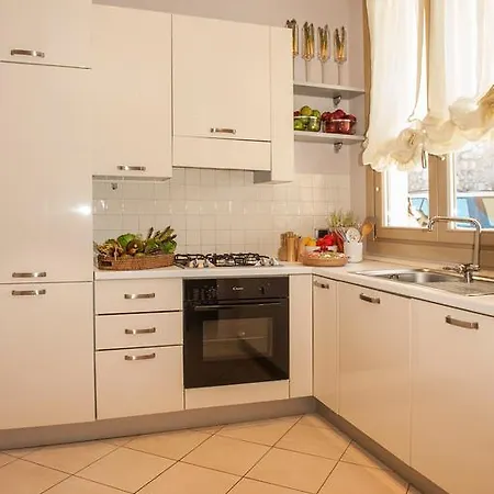Casa Comarolo Lägenhet Gratacasolo